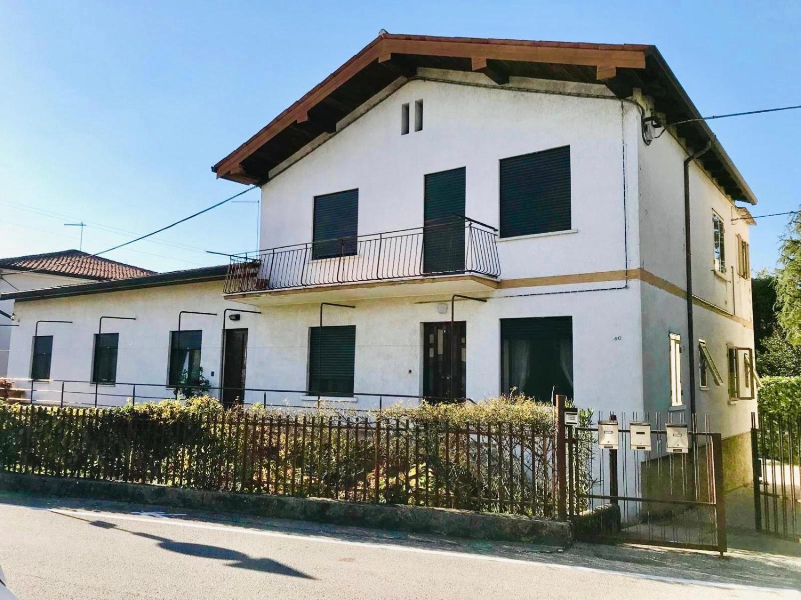 Ampio, Luminoso, Centro Bassano Apartment Bassano del Grappa Exterior photo